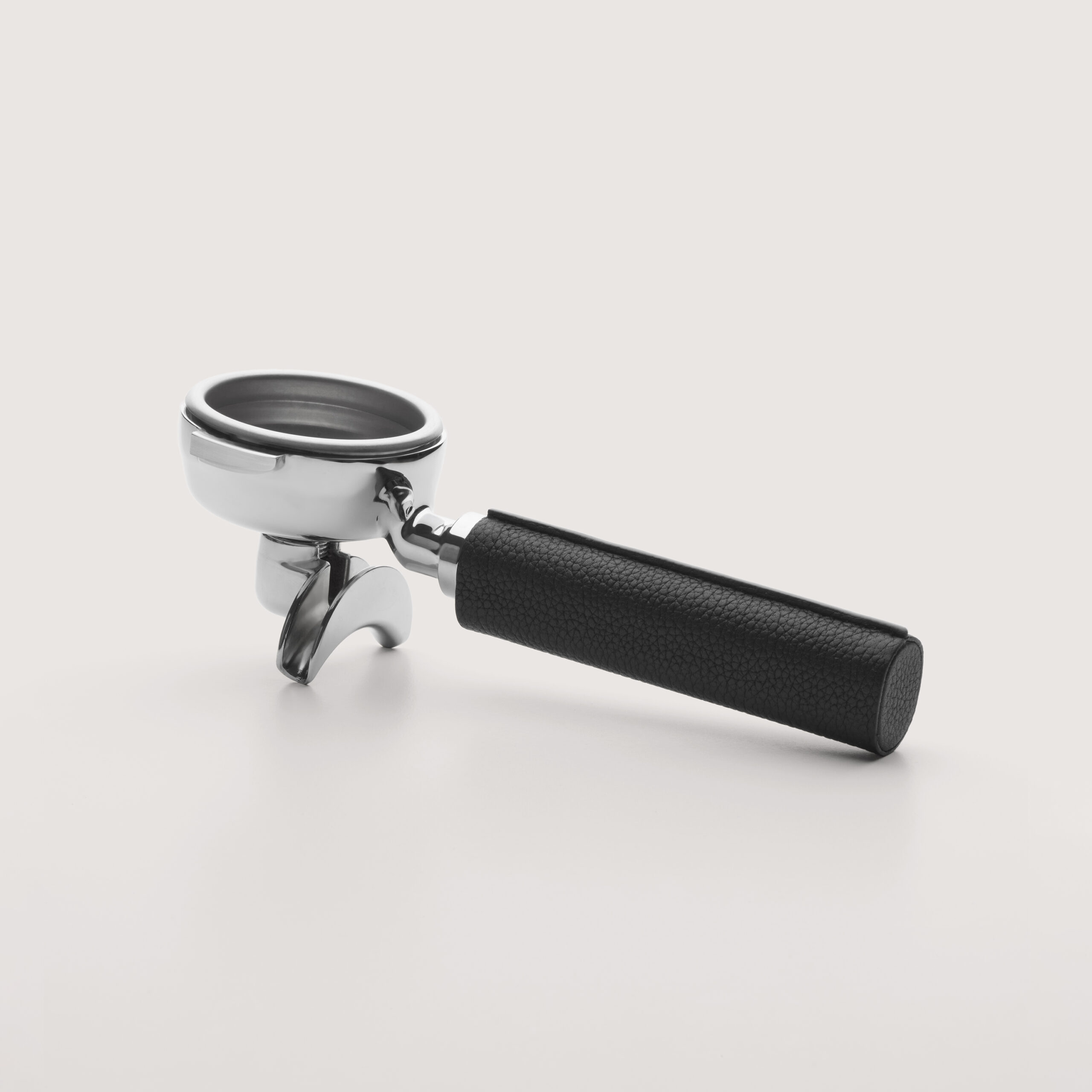 ligre-doppel-siebtr-ger-leder-pebble-black image 3