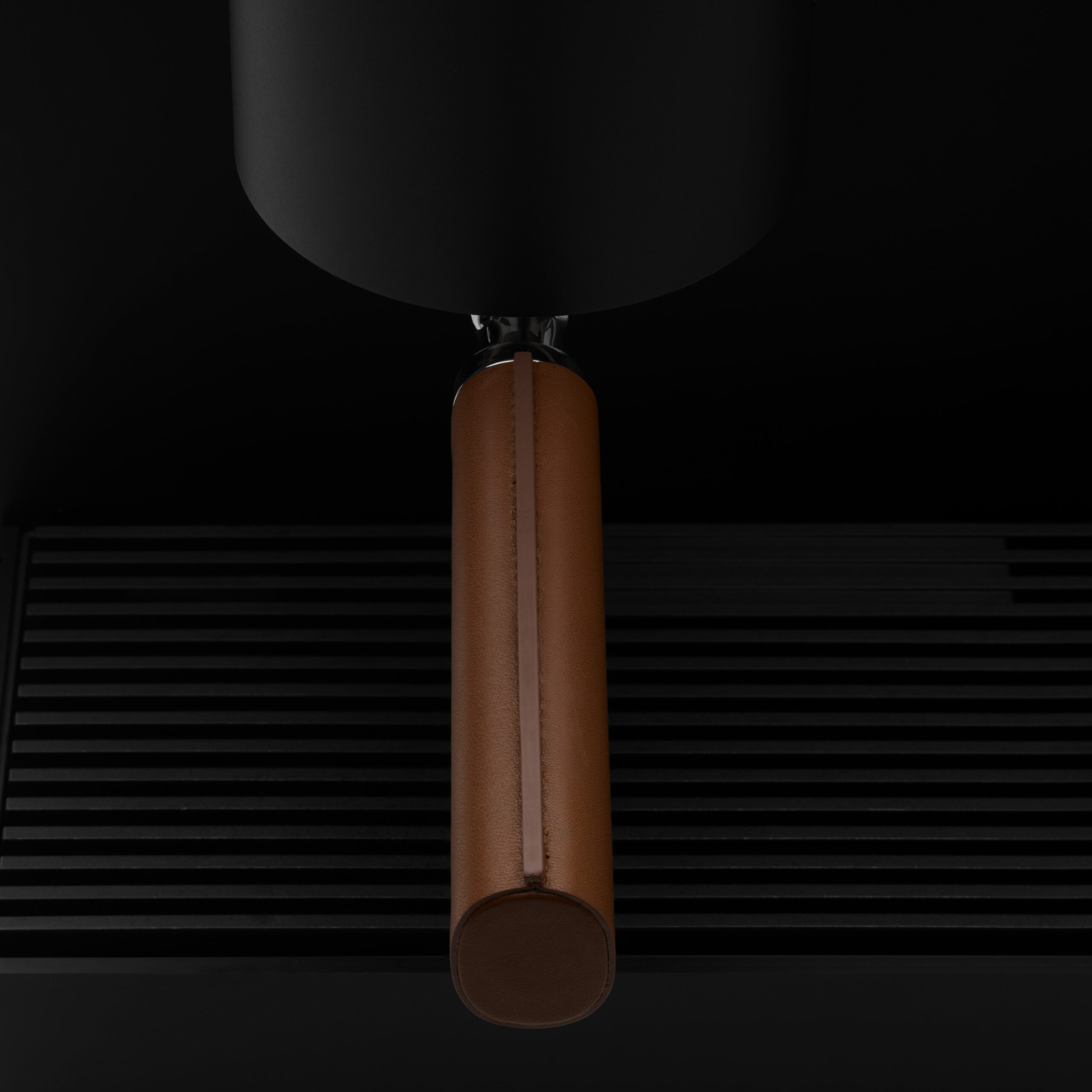 ligre-einer-siebtr-ger-leder-cognac-brown-1er-auslauf image 5