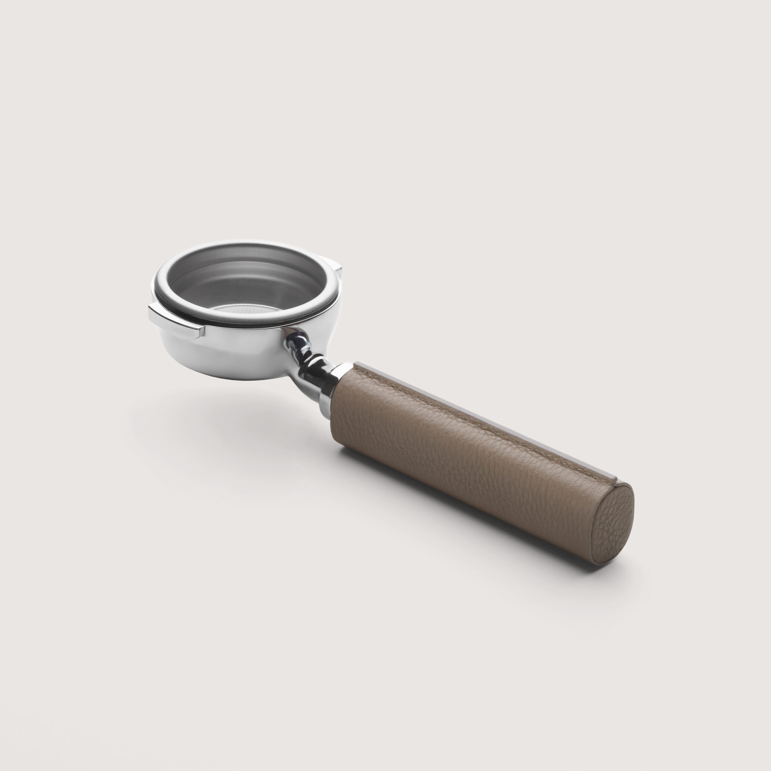 ligre-bodenloser-siebtr-ger-leder-elephant-grey-naked image 4