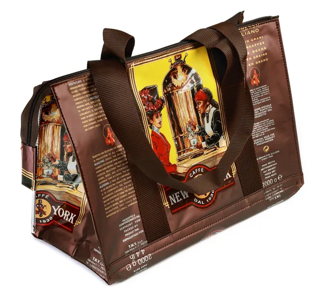 caff-new-york-kaffeetasche-aus-bohnenverpackung-braune-henkel image 1